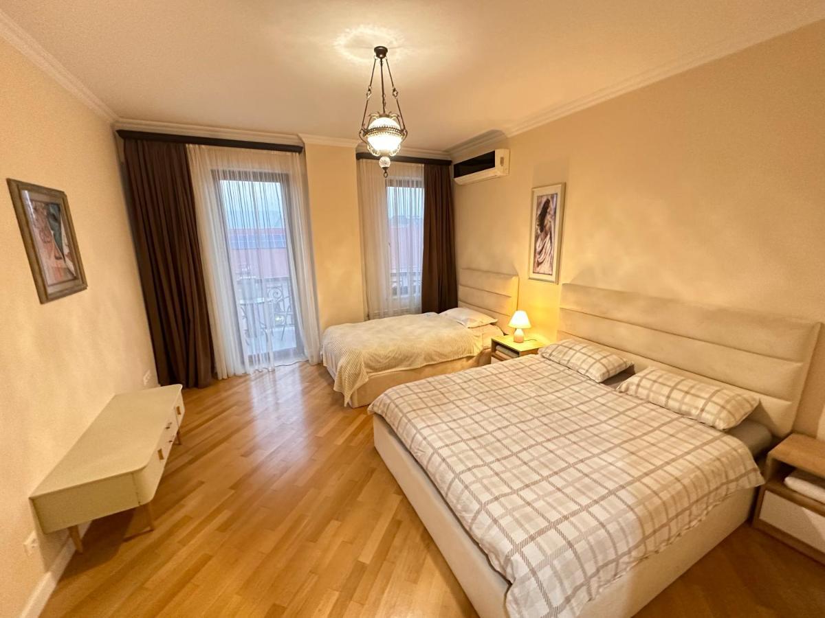 Apartment In Downtown "Rustaveli Residence" Tiflis Exterior foto
